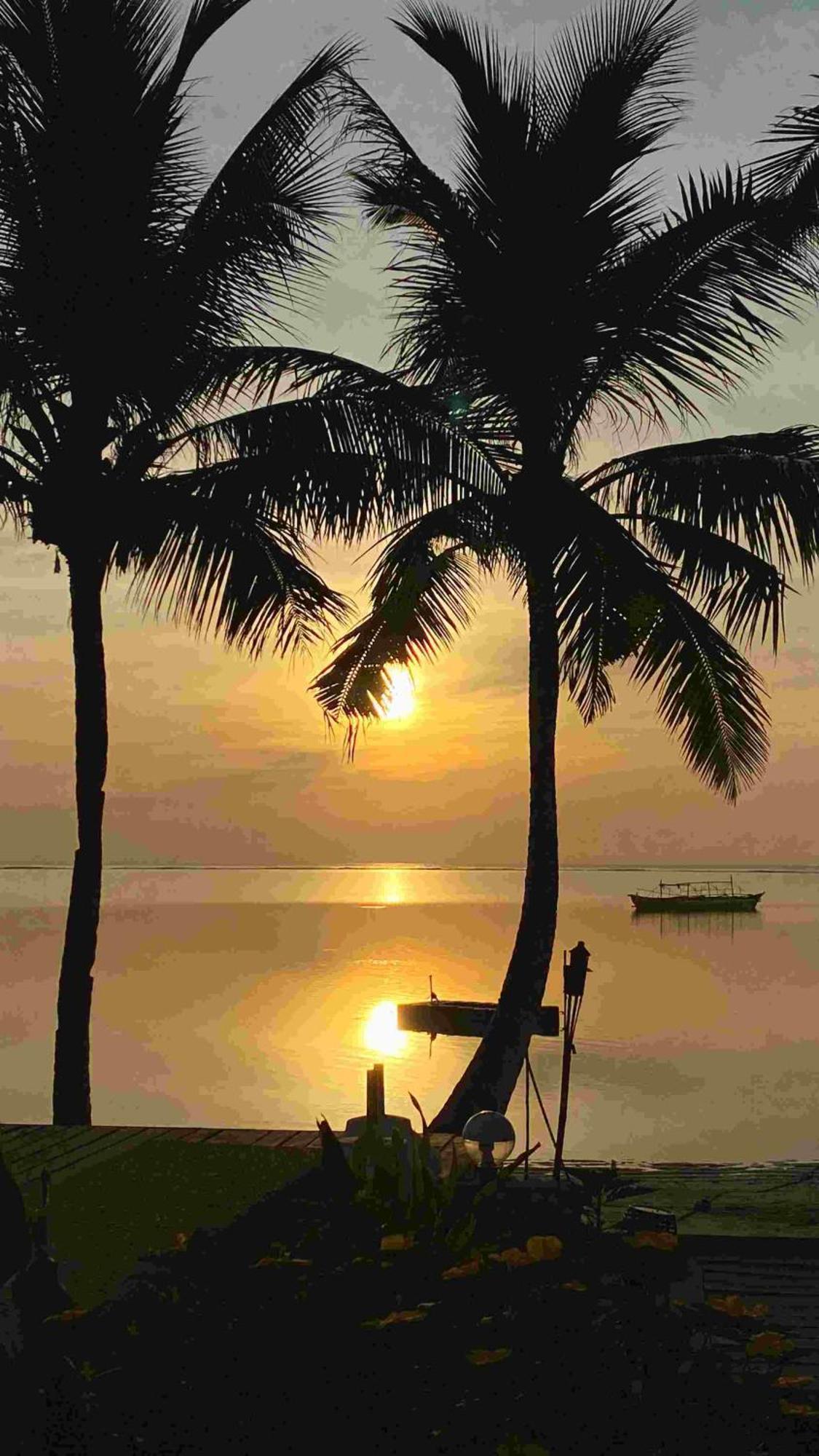Romantic Beach Villas جنرال لونا المظهر الخارجي الصورة
